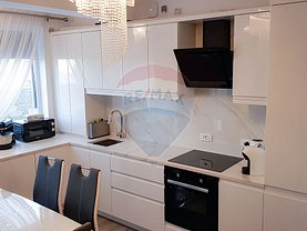 Apartament de vânzare 3 camere în Suceava, Burdujeni