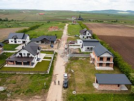 Casa de vânzare 6 camere, în Sfântu Ilie