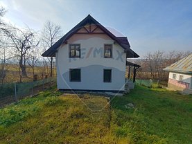 Casa de vânzare 5 camere, în Suceava, zona Nord-Est