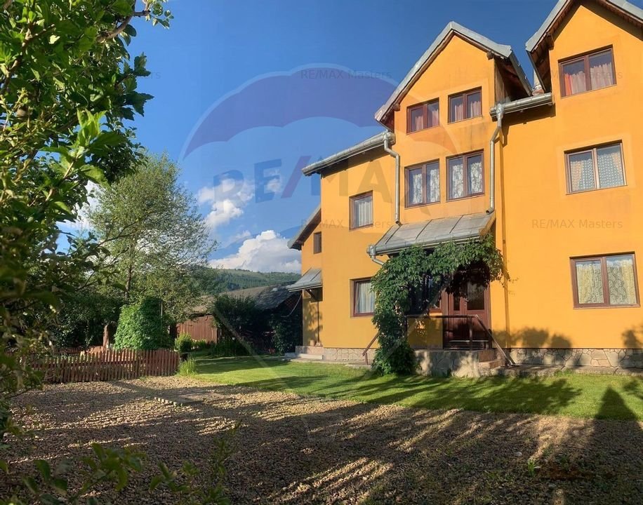 Casa / Vila in zona Centrala