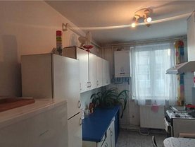 Apartament de vânzare 2 camere, în Cluj-Napoca, zona Andrei Mureşanu