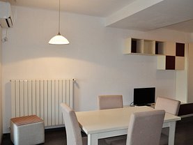 Apartament de vânzare sau de închiriat 2 camere, în Bucureşti, zona Titan