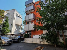 Vânzare spaţiu comercial