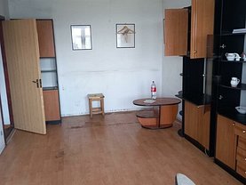 Apartament de vânzare 3 camere, în Bucuresti, zona Giurgiului