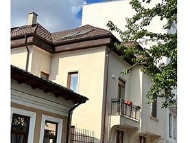 Casa de vânzare 11 camere, în Bucuresti, zona Stefan cel Mare