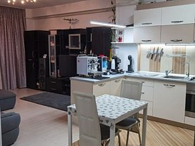 Apartament de vânzare 2 camere, în Bucureşti, zona Militari
