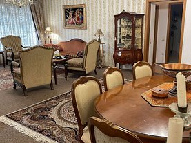 Apartament de vânzare 4 camere, în Bucureşti, zona Primăverii