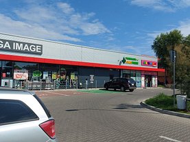 Închiriere spaţiu comercial