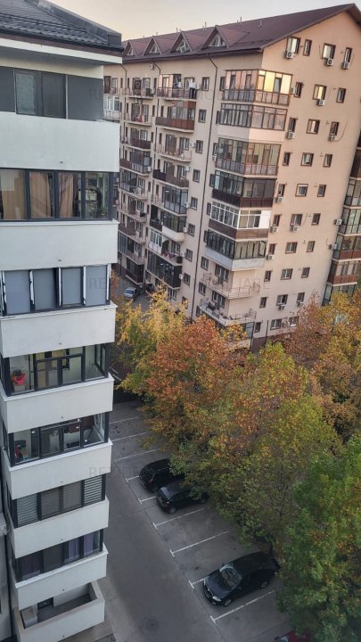 Apartament 3 Camere Mobilat