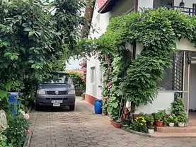 Casa de vânzare 4 camere, în Crevedia