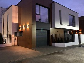 Casa de vânzare sau de închiriat 5 camere, în Bucureşti, zona Iancu Nicolae