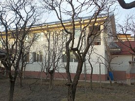 Casa de vânzare 7 camere, în Focşani, zona Tăbăcari