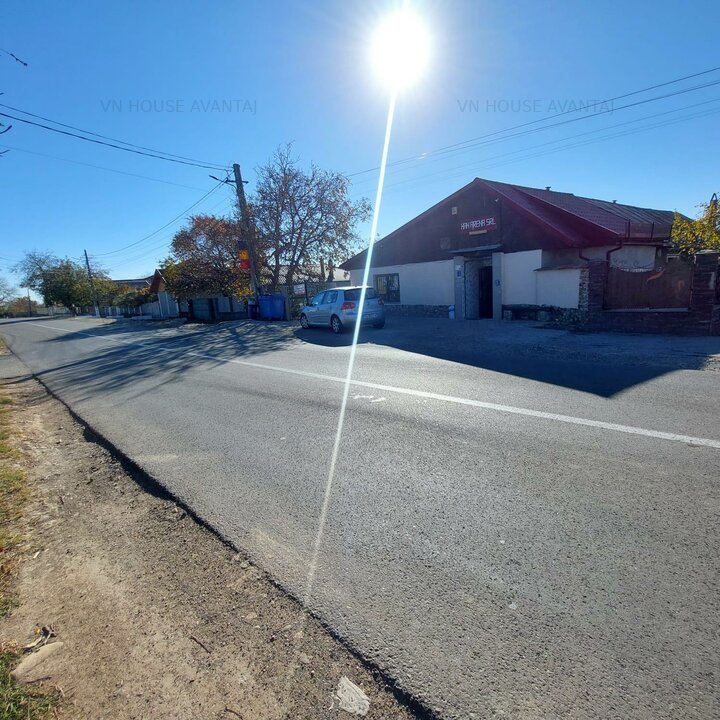 Casa de locuit posibilitate spatiu comercial