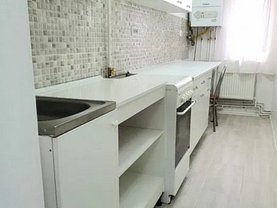 Garsonieră de vânzare, în Braşov, zona Central