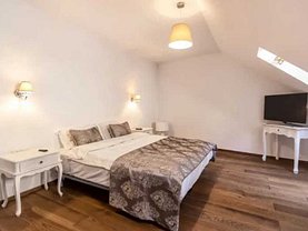 Casa de închiriat 5 camere, în Braşov, zona Centrul Istoric