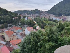 Casa de vânzare 7 camere, în Braşov, zona Drumul Poienii