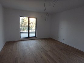 Apartament de vânzare 3 camere, în Bucureşti, zona Băneasa