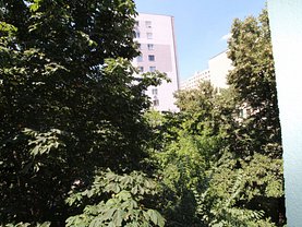 Apartament de vânzare 3 camere, în Bucuresti, zona Dristor