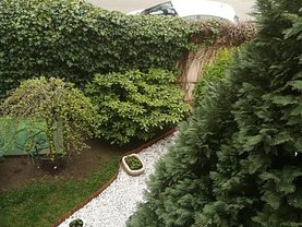 Casa de vânzare 6 camere, în Bucureşti, zona Turda