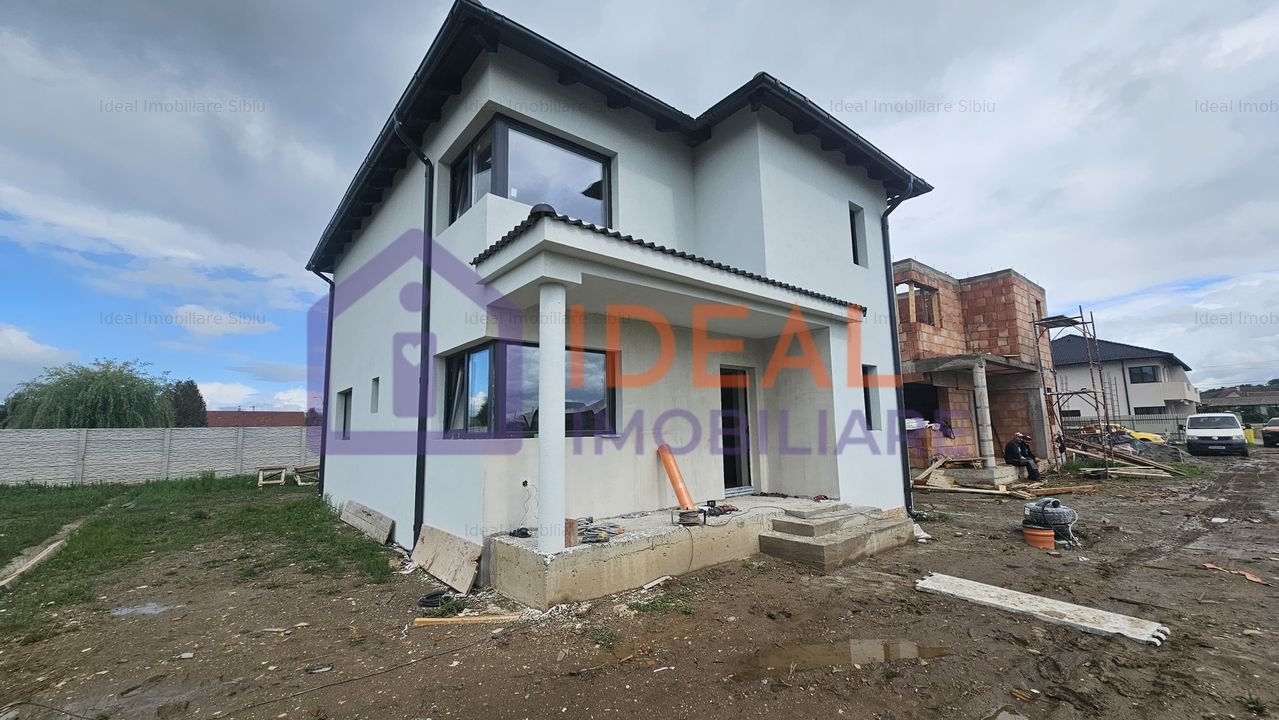 Casa Individuala Moderna cu 4 camere, in Cristian