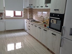 Apartament de închiriat 2 camere, în Bragadiru, zona Central