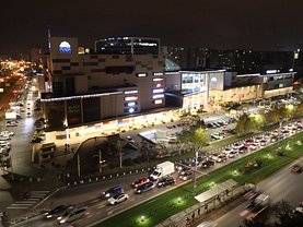 Apartament de vânzare 3 camere, în Bucureşti, zona Drumul Taberei