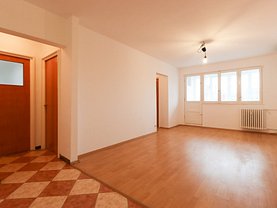 Apartament de vânzare 3 camere, în Bucureşti, zona Drumul Taberei