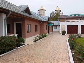 Casa de închiriat 4 camere, în Bucureşti, zona Pipera