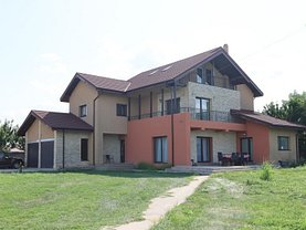 Casa de vânzare 6 camere, în Pantelimon, zona Est