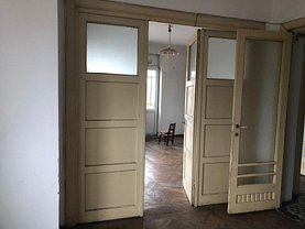 Apartament de vânzare 2 camere, în Bucureşti, zona Victoriei