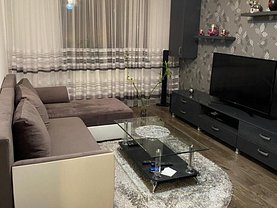 Apartament de vânzare 3 camere, în Bucureşti, zona Olteniţei