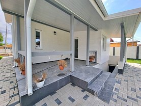 Casa de vânzare 4 camere, în Tunari