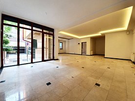 Închiriere spaţiu comercial