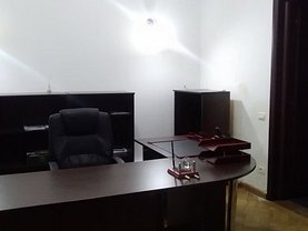 Apartament de închiriat 5 camere, în Bucureşti, zona Central