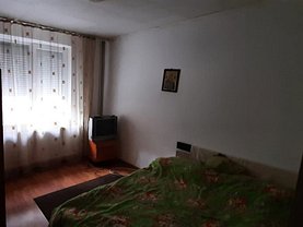 Apartament de vânzare 4 camere, în Bucureşti, zona Rahova