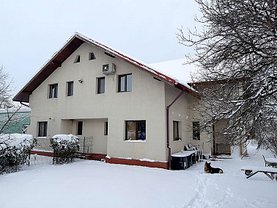 Casa de vânzare 9 camere, în Bucureşti, zona Colentina