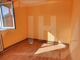 Apartament de vânzare 4 camere, în Cluj-Napoca, zona Mănăştur