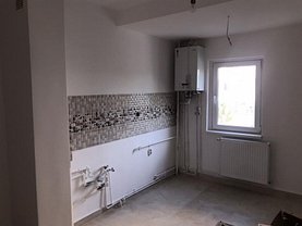 Apartament de vânzare 3 camere, în Cluj-Napoca, zona Mănăştur