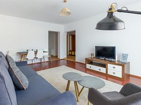 Apartament de vânzare 3 camere, în Cluj-Napoca, zona Central