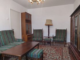 Apartament de vânzare 3 camere, în Bucureşti, zona Vatra Luminoasă