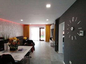 Casa de vânzare 4 camere, în Braşov, zona Exterior Est
