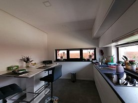 Casa de vânzare 4 camere, în Tărlungeni