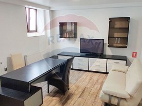 Apartament de închiriat 2 camere, în Cluj-Napoca, zona P-ţa Mihai Viteazul