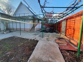 Casa de vânzare 2 camere, în Cluj-Napoca, zona Dâmbul Rotund