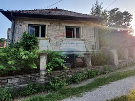 Casa de vânzare 5 camere, în Viştea