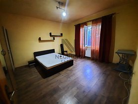 Casa de vânzare o cameră, în Timişoara, zona Crişan