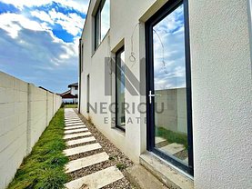 Casa de vânzare 5 camere, în Dumbrăviţa
