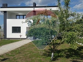 Casa de vânzare 6 camere, în Tărtăşeşti