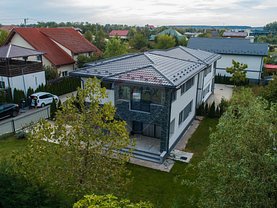 Casa de vânzare 5 camere, în Bucureşti, zona Nord