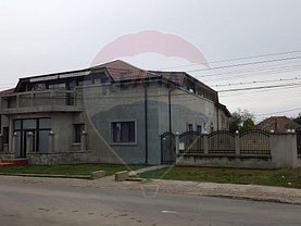 Casa de vânzare 11 camere, în Fierbinţi-Târg